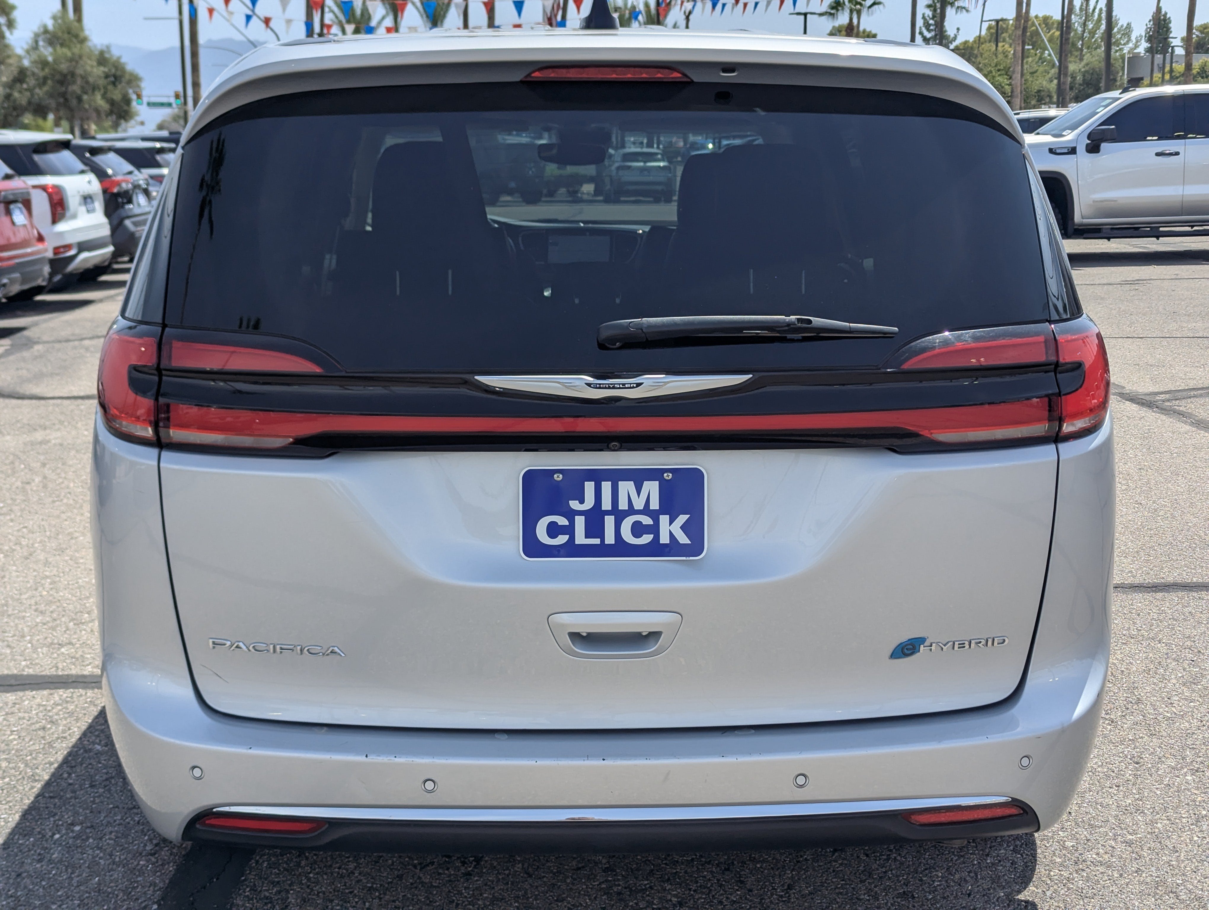 2023 Chrysler Pacifica Hybrid Limited