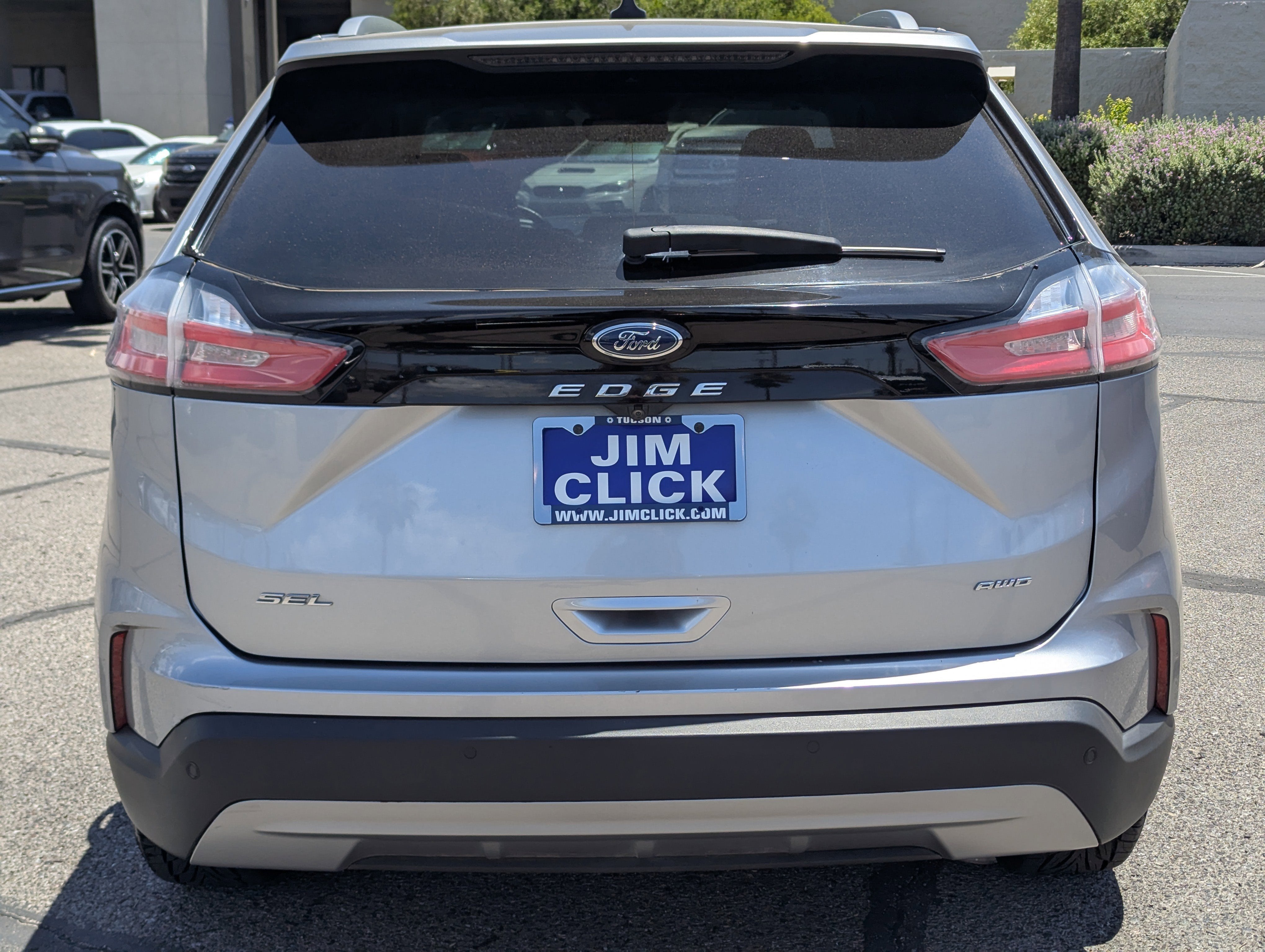 2022 Ford Edge Base