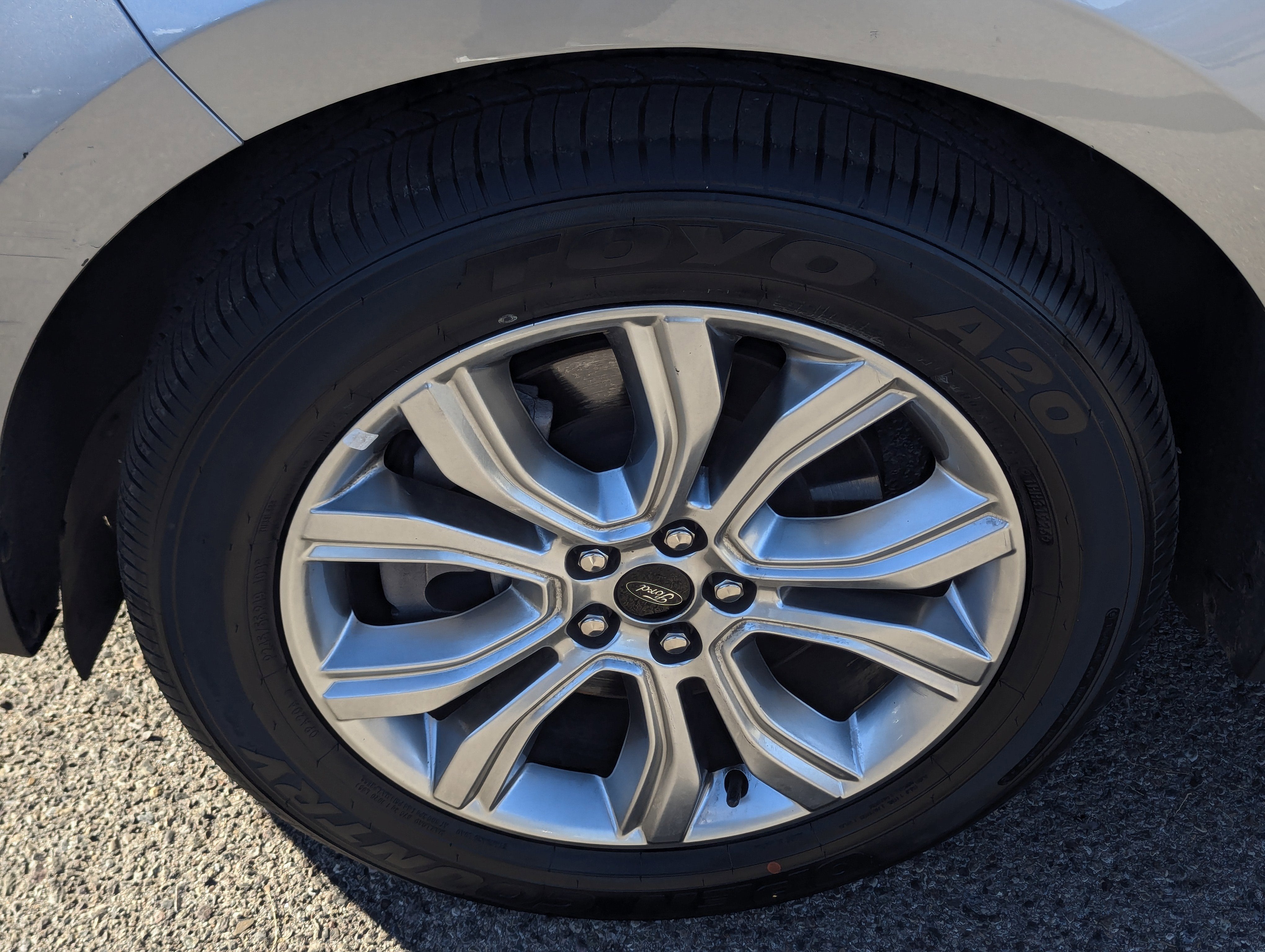 2024 Ford Edge Titanium