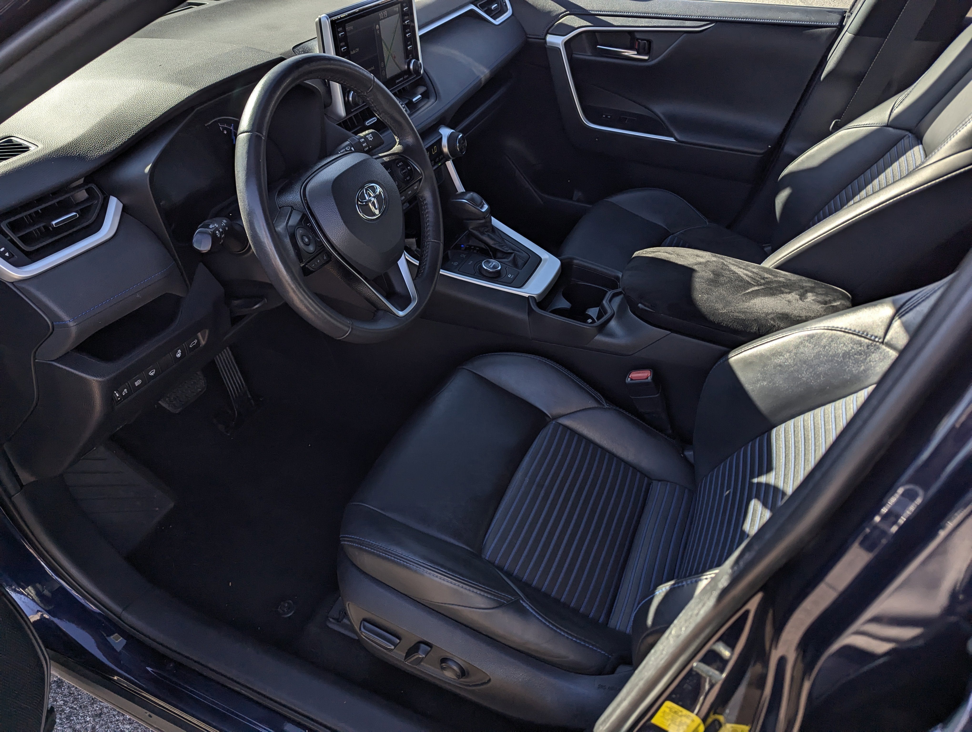 2020 Toyota RAV4 Hybrid XSE