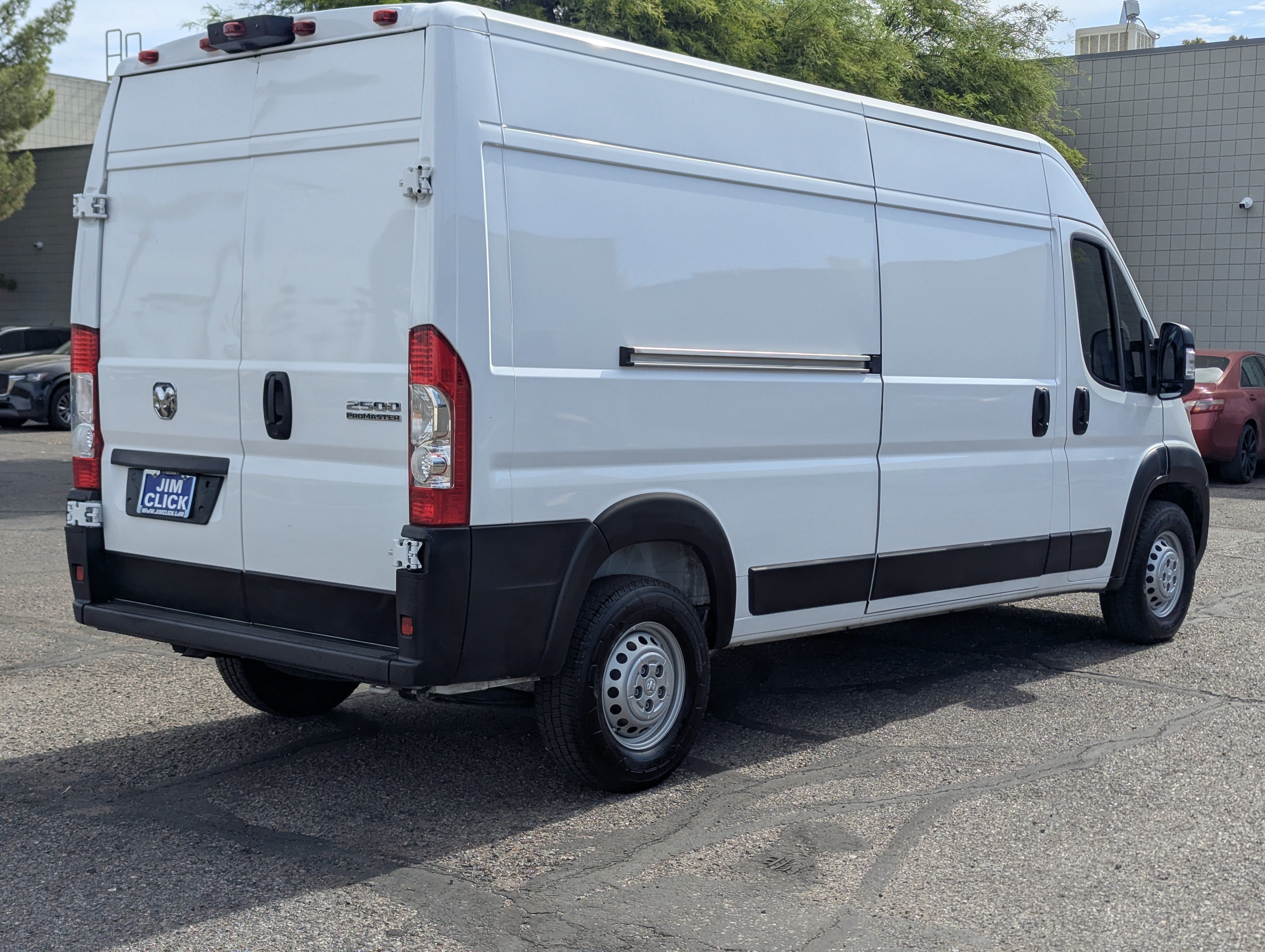2025 RAM ProMaster Cargo Van Tradesman