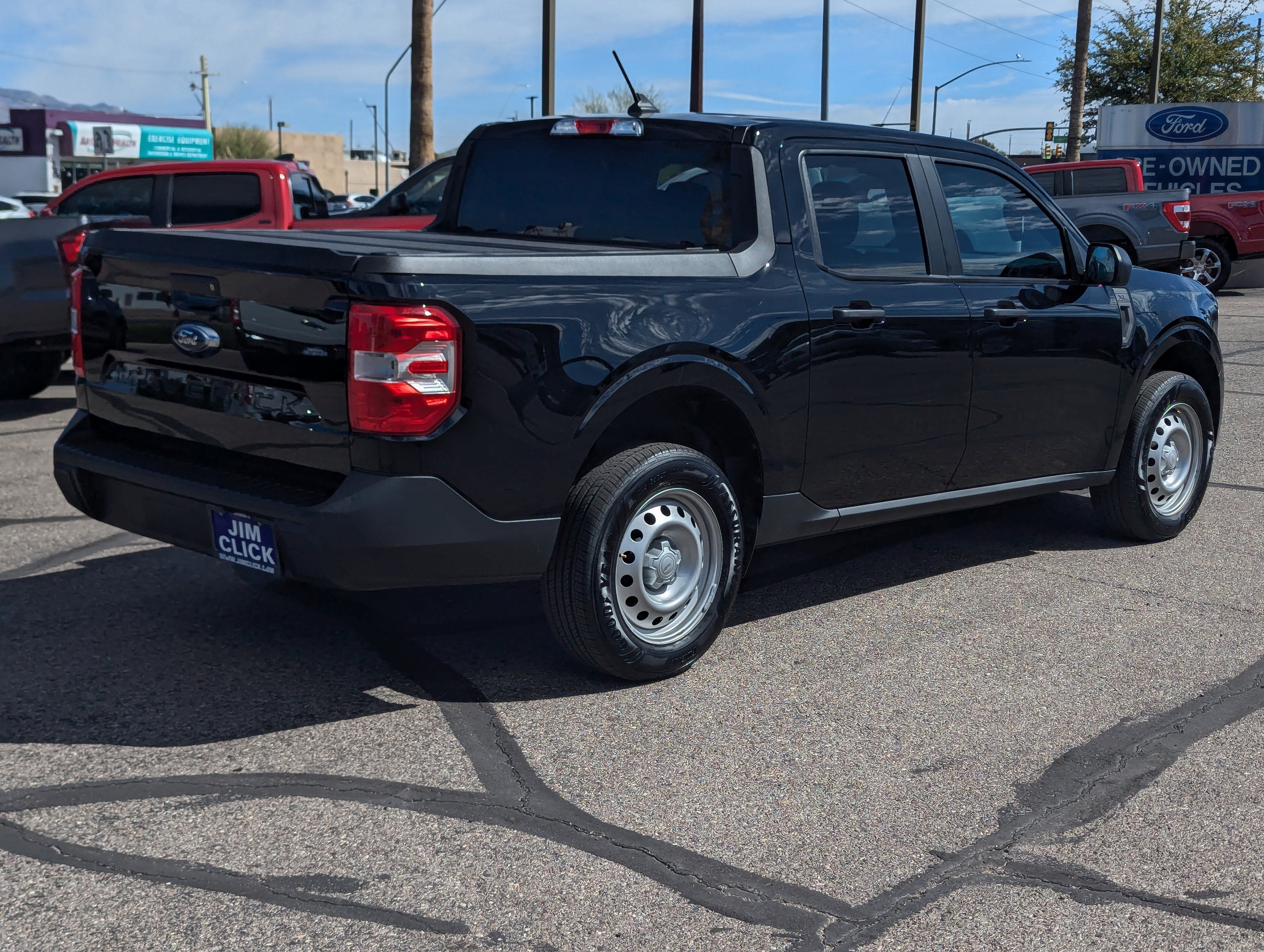 2024 Ford Maverick XL