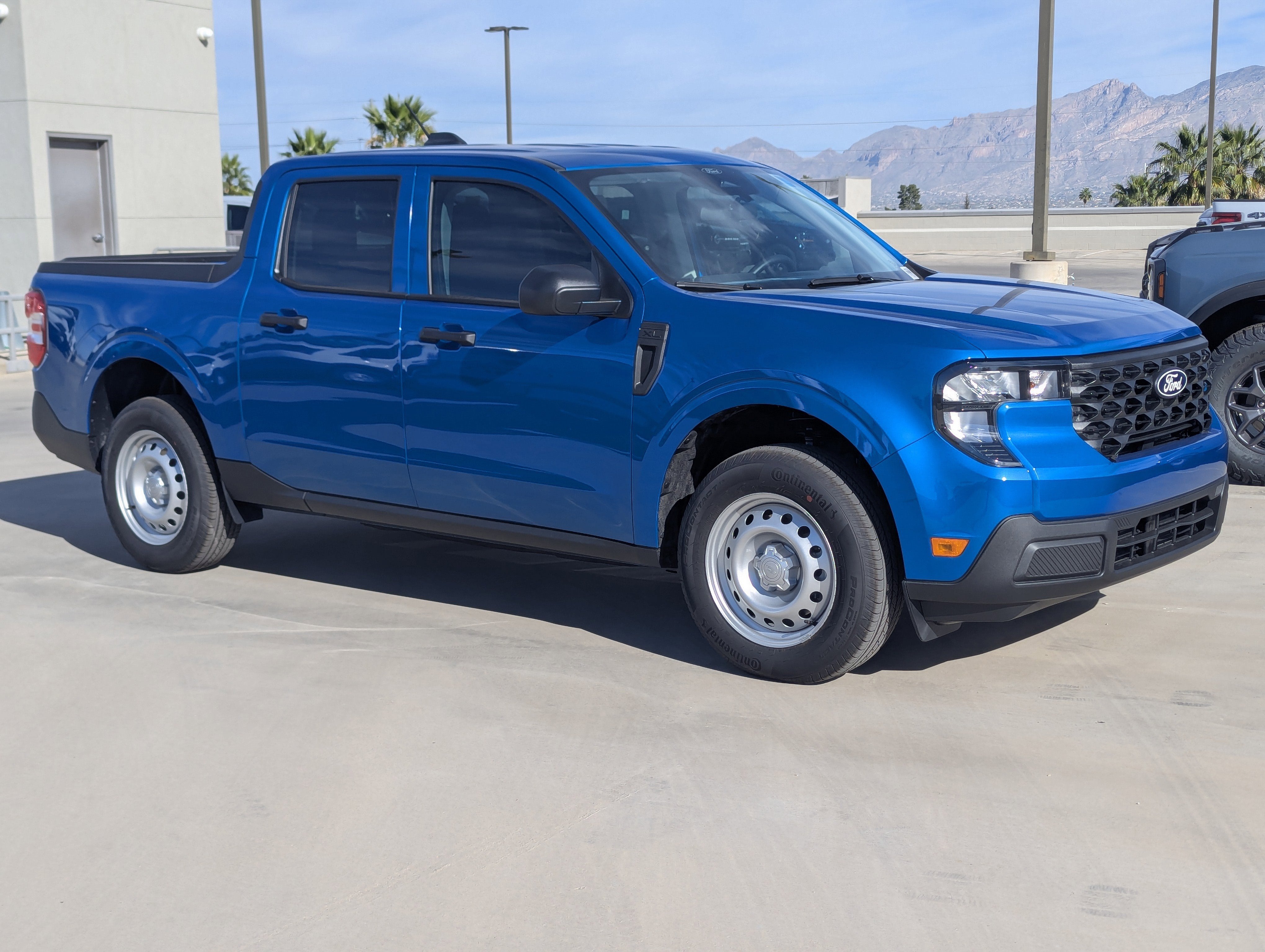 2026 Ford Maverick XL