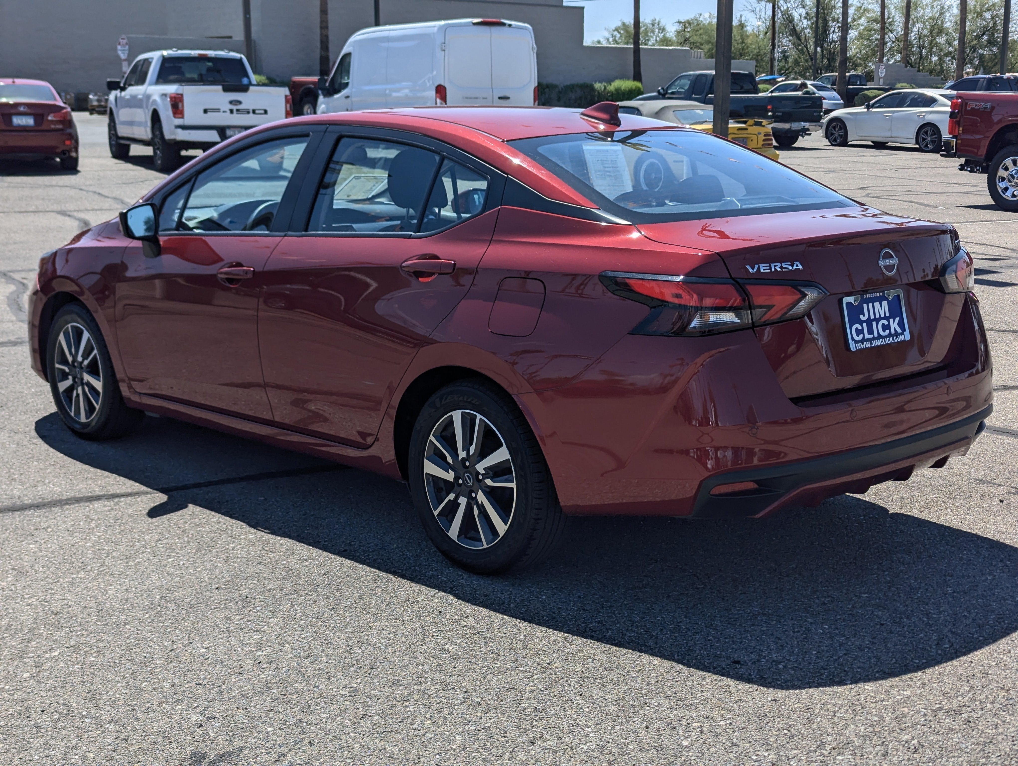2024 Nissan Versa SV