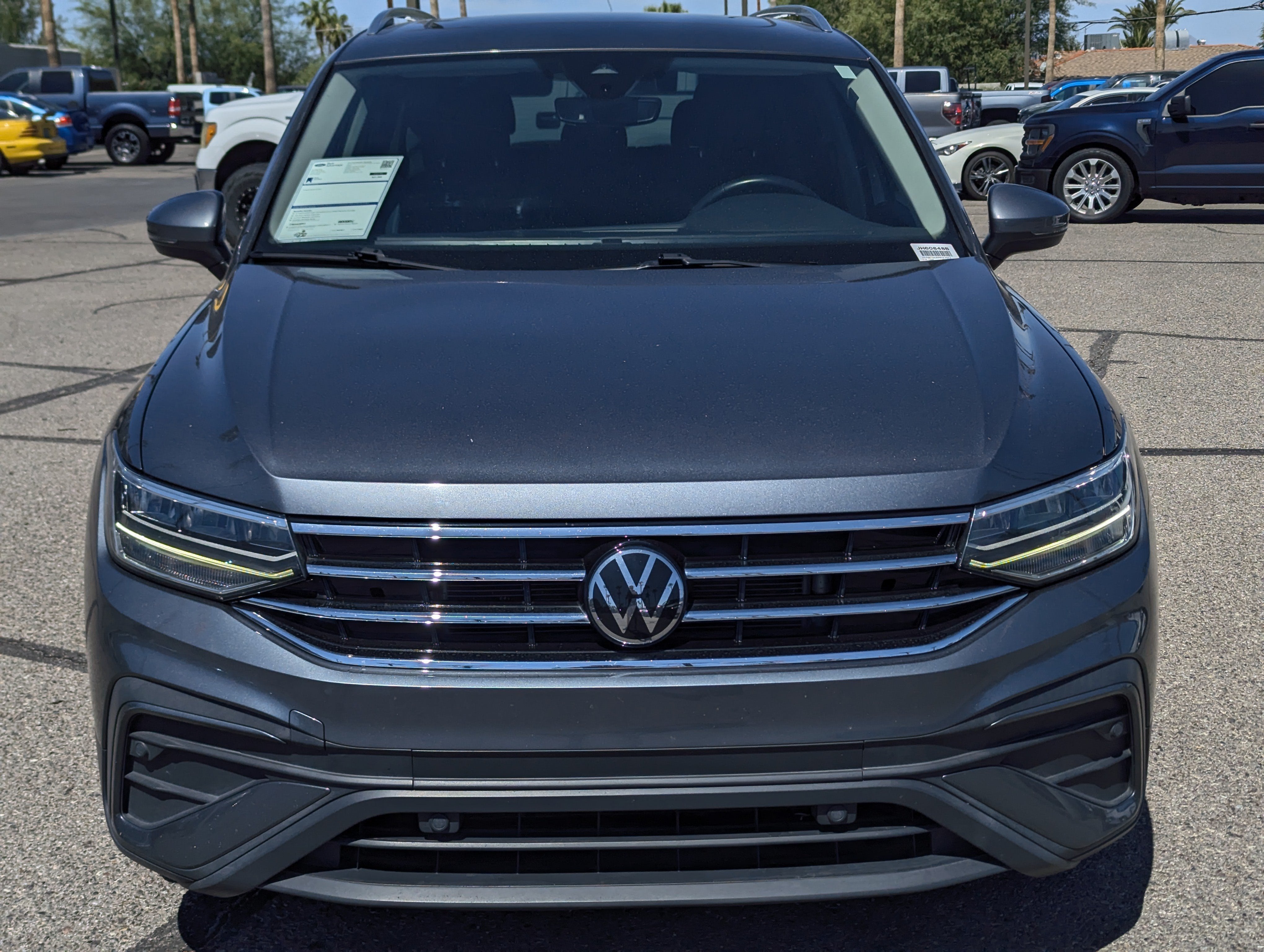 2023 Volkswagen Tiguan SE