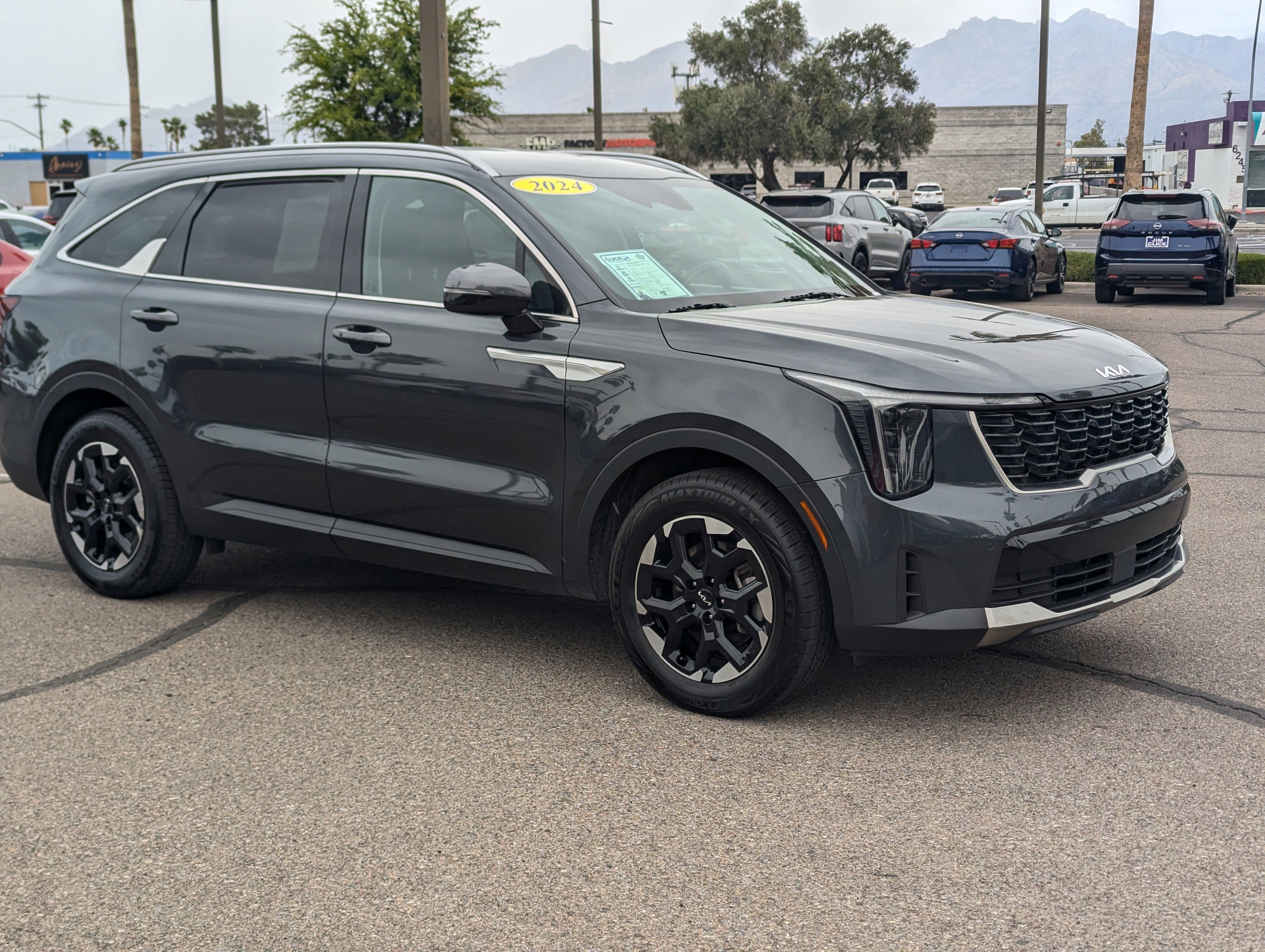 2024 Kia Sorento S