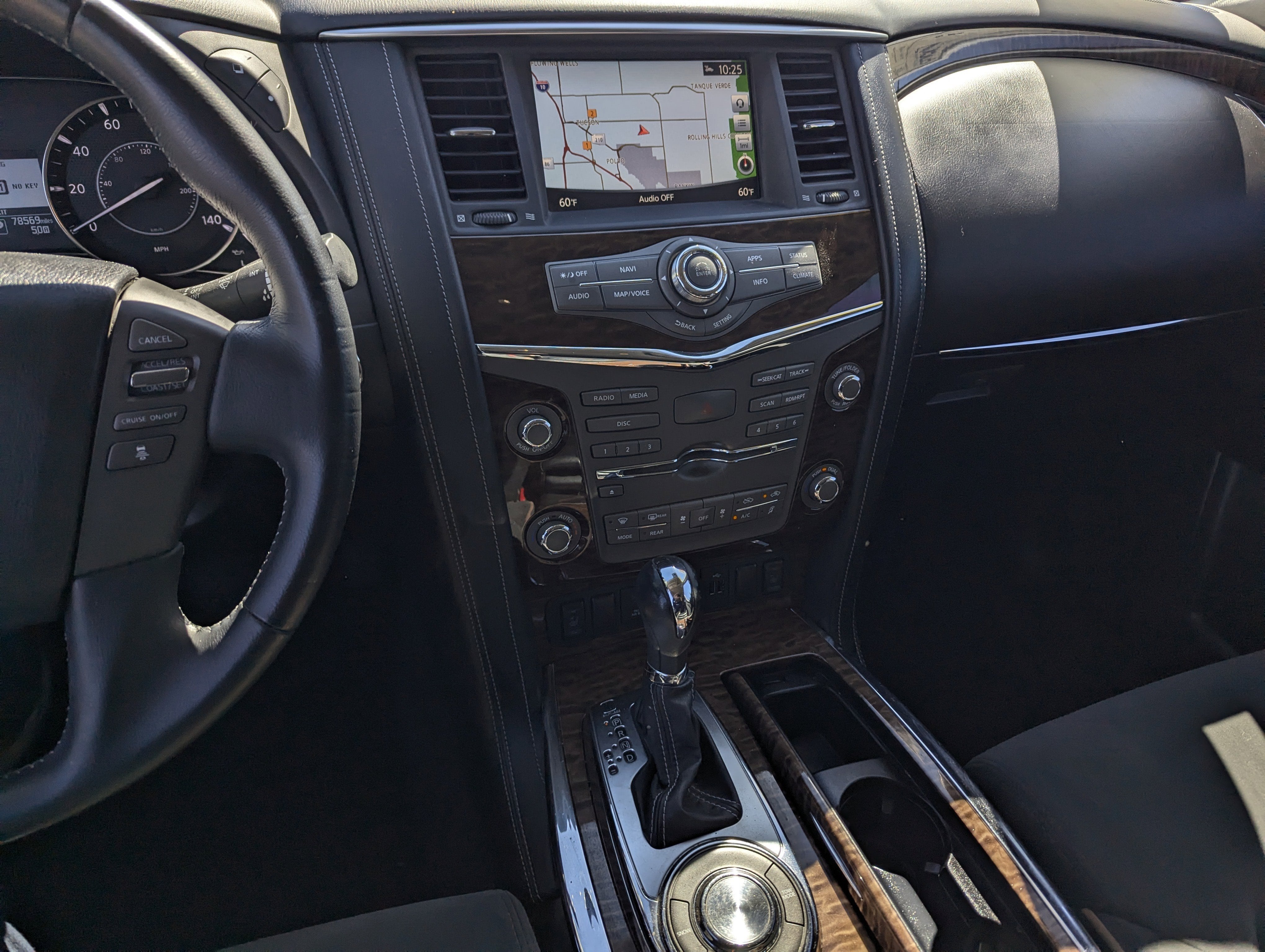 2020 Nissan Armada SV