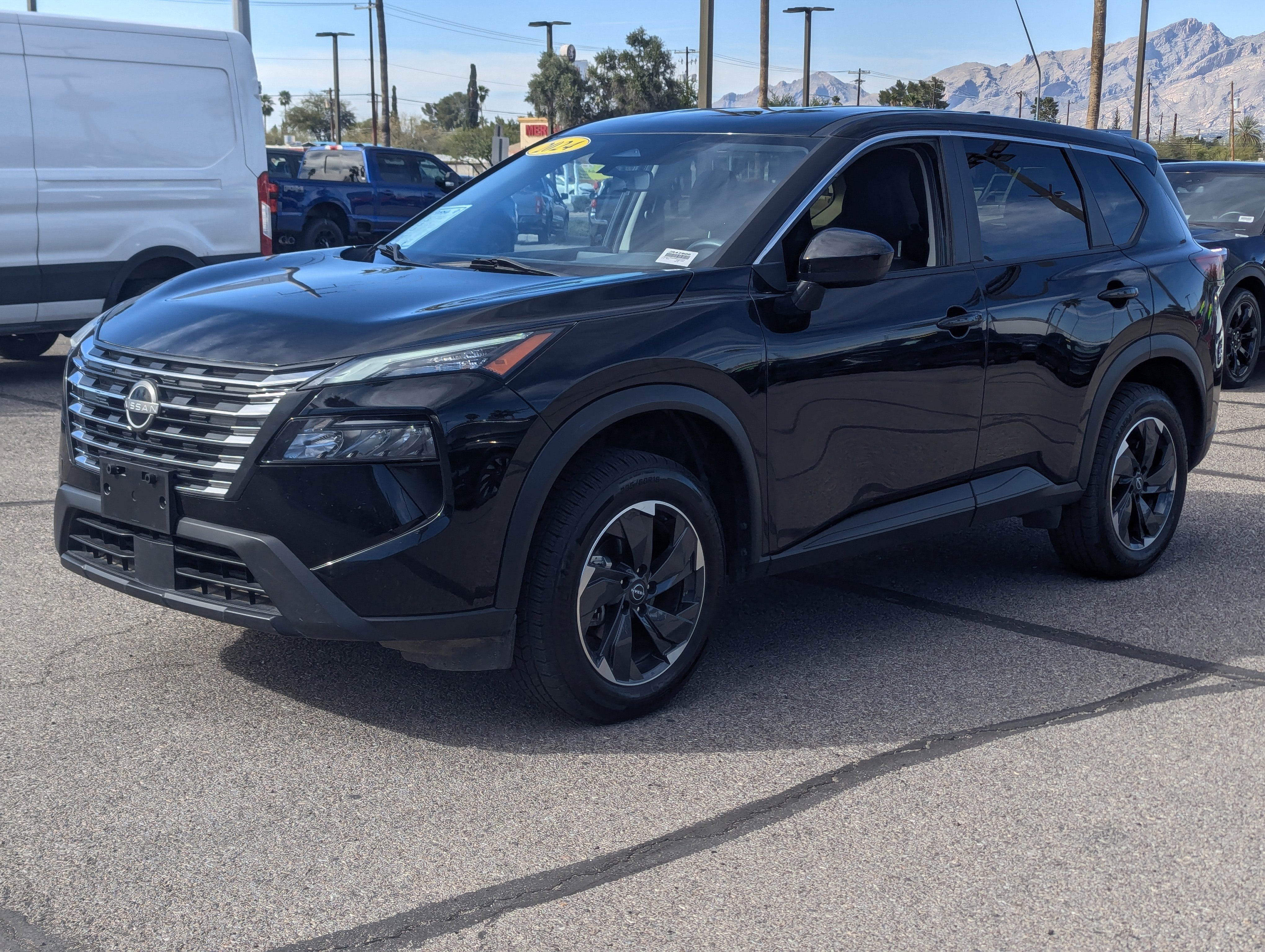 2024 Nissan Rogue SV