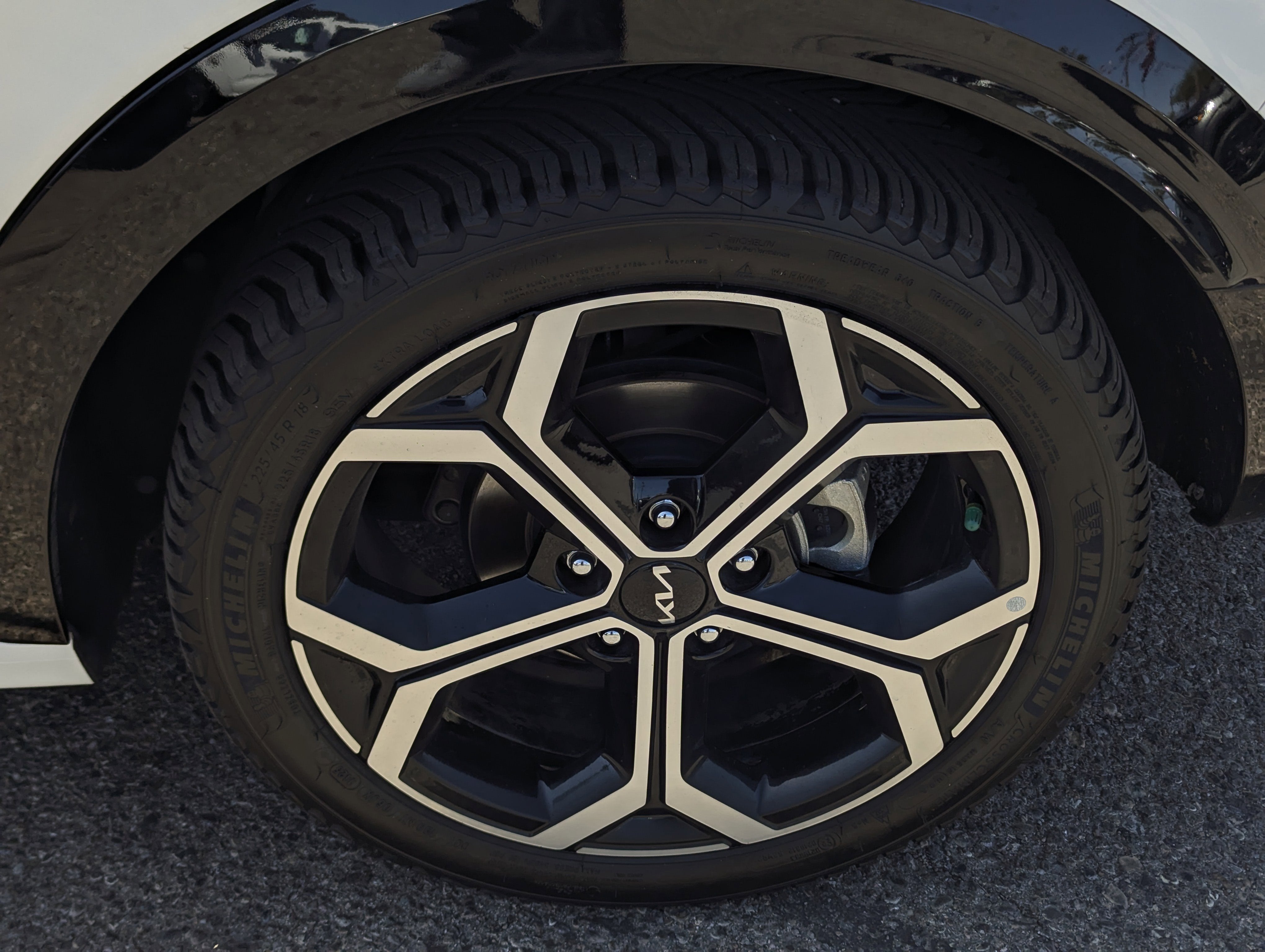 2023 Kia Niro EX Touring