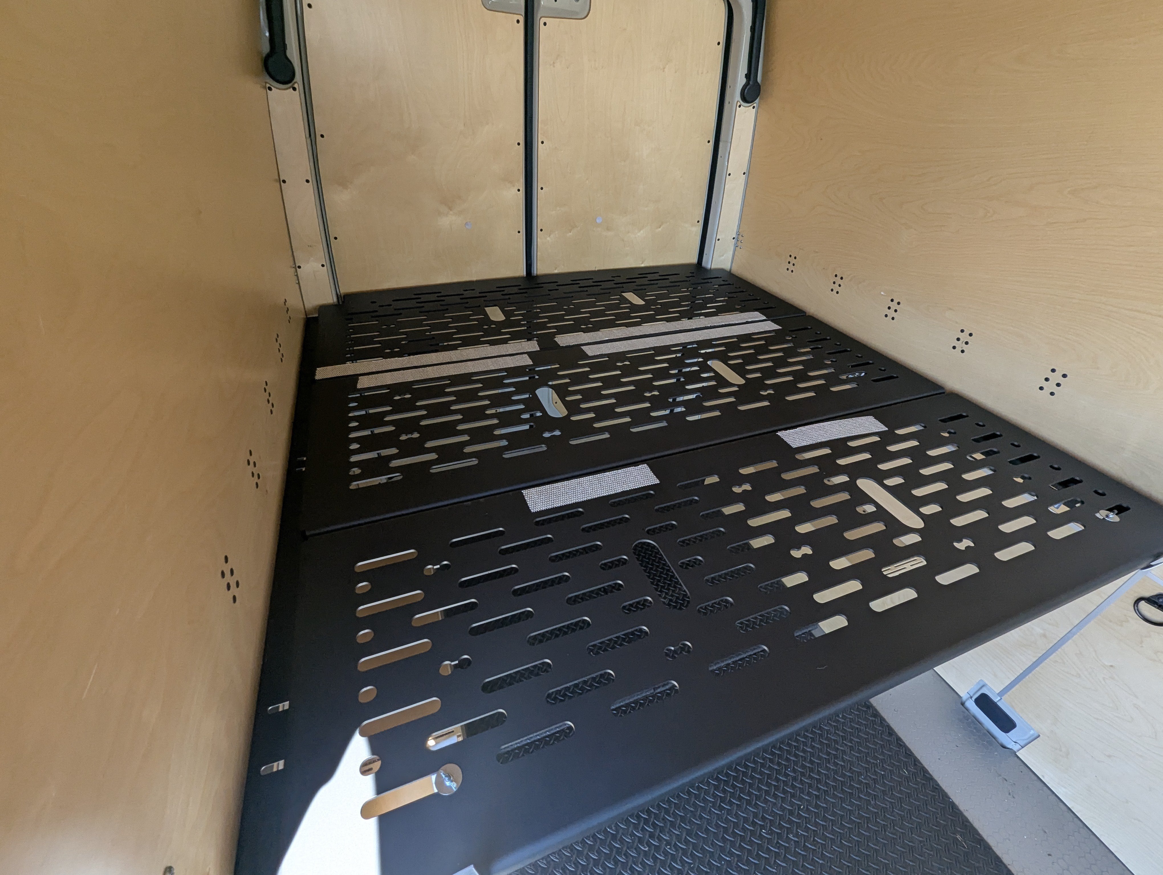 2023 Mercedes-Benz Sprinter Cargo Van 1500 STANDARD ROO