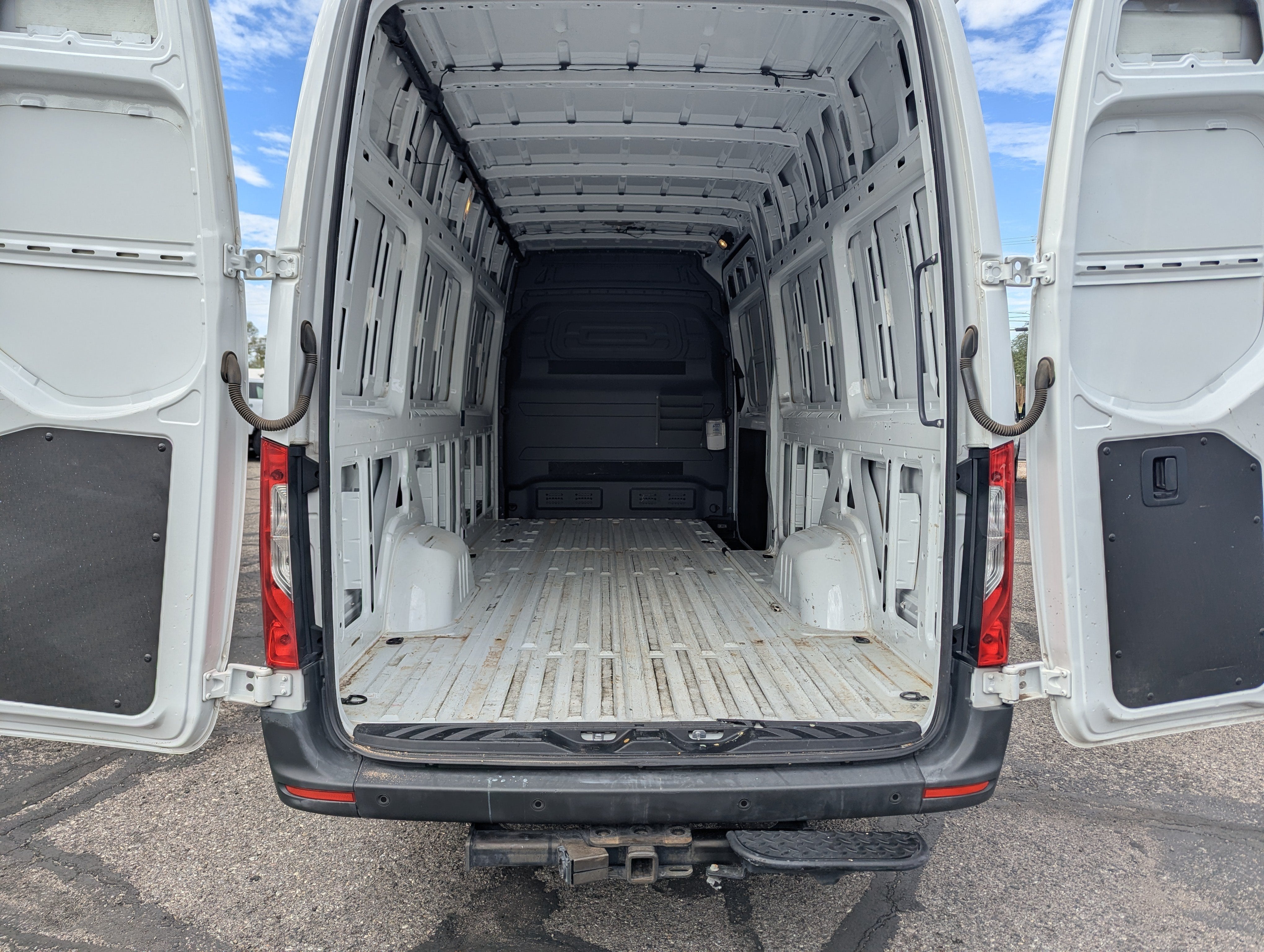 2019 Mercedes-Benz Sprinter Cargo Van 3500 HIGH ROOF 17