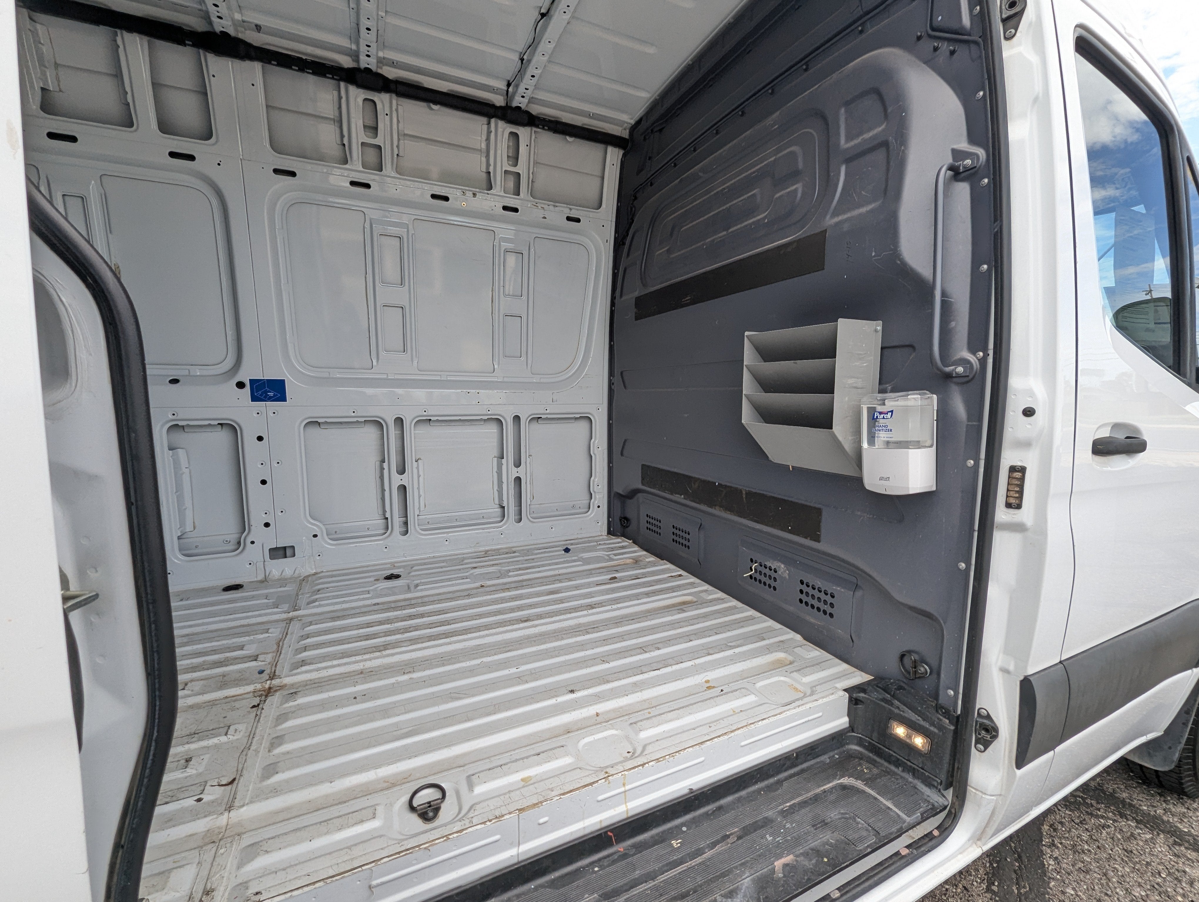 2019 Mercedes-Benz Sprinter Cargo Van 3500 HIGH ROOF 17
