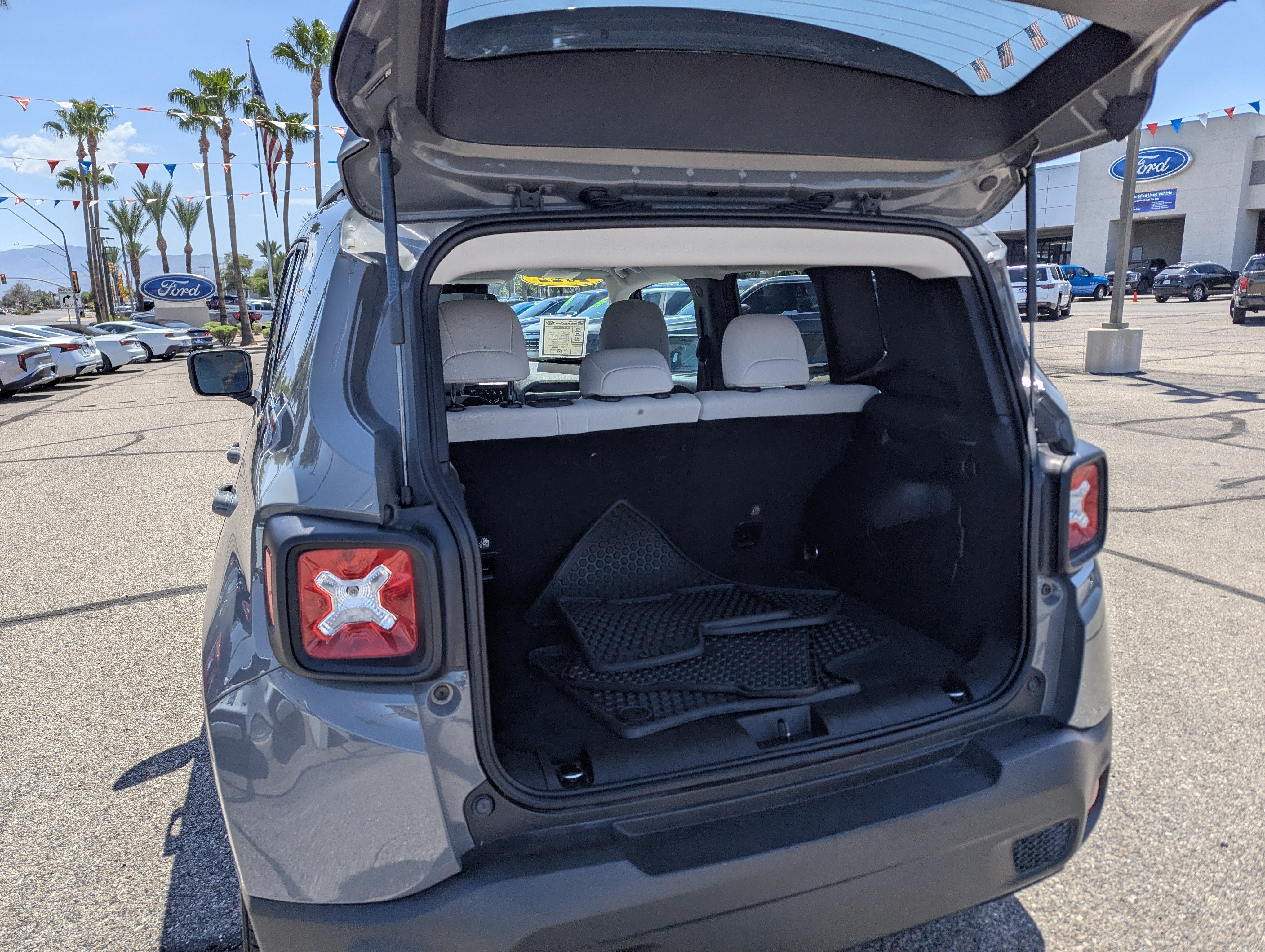 2022 Jeep Renegade Latitude