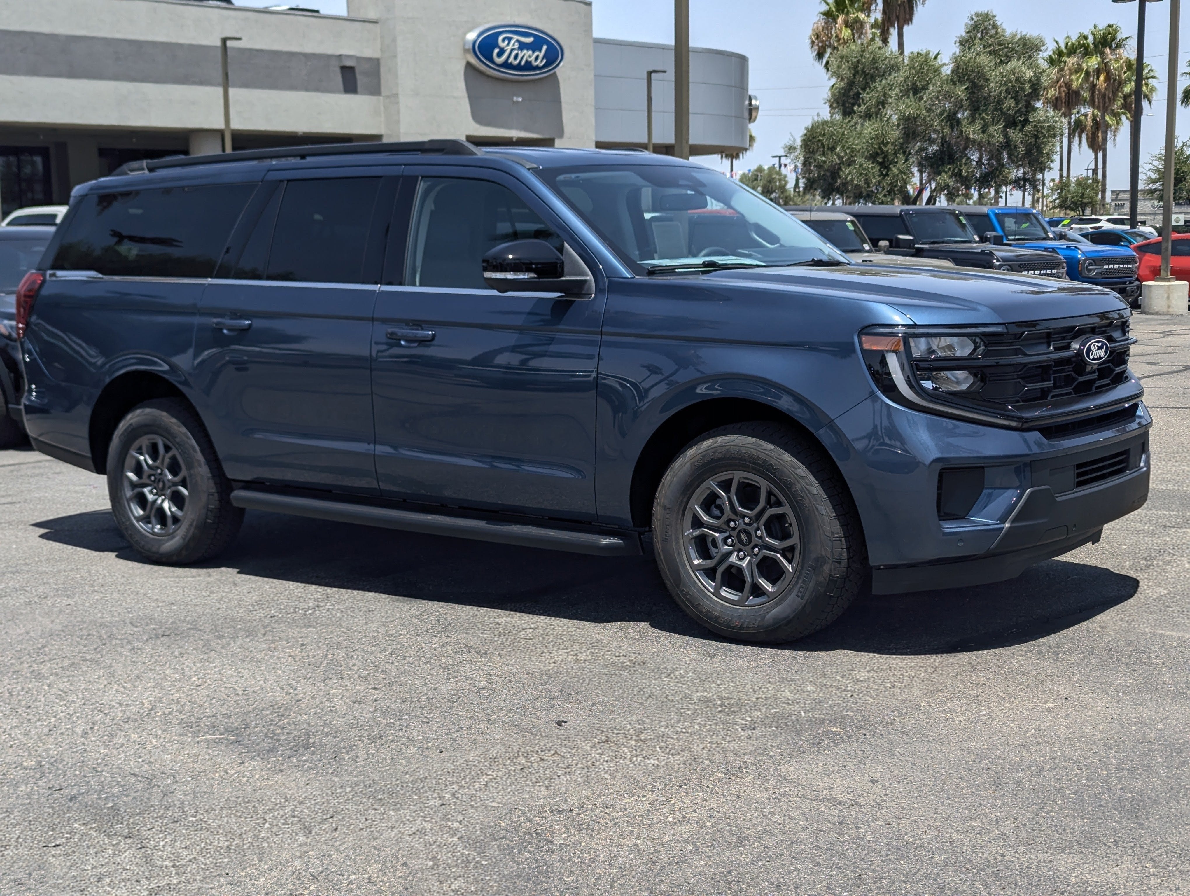 2027 Ford Expedition Max Active