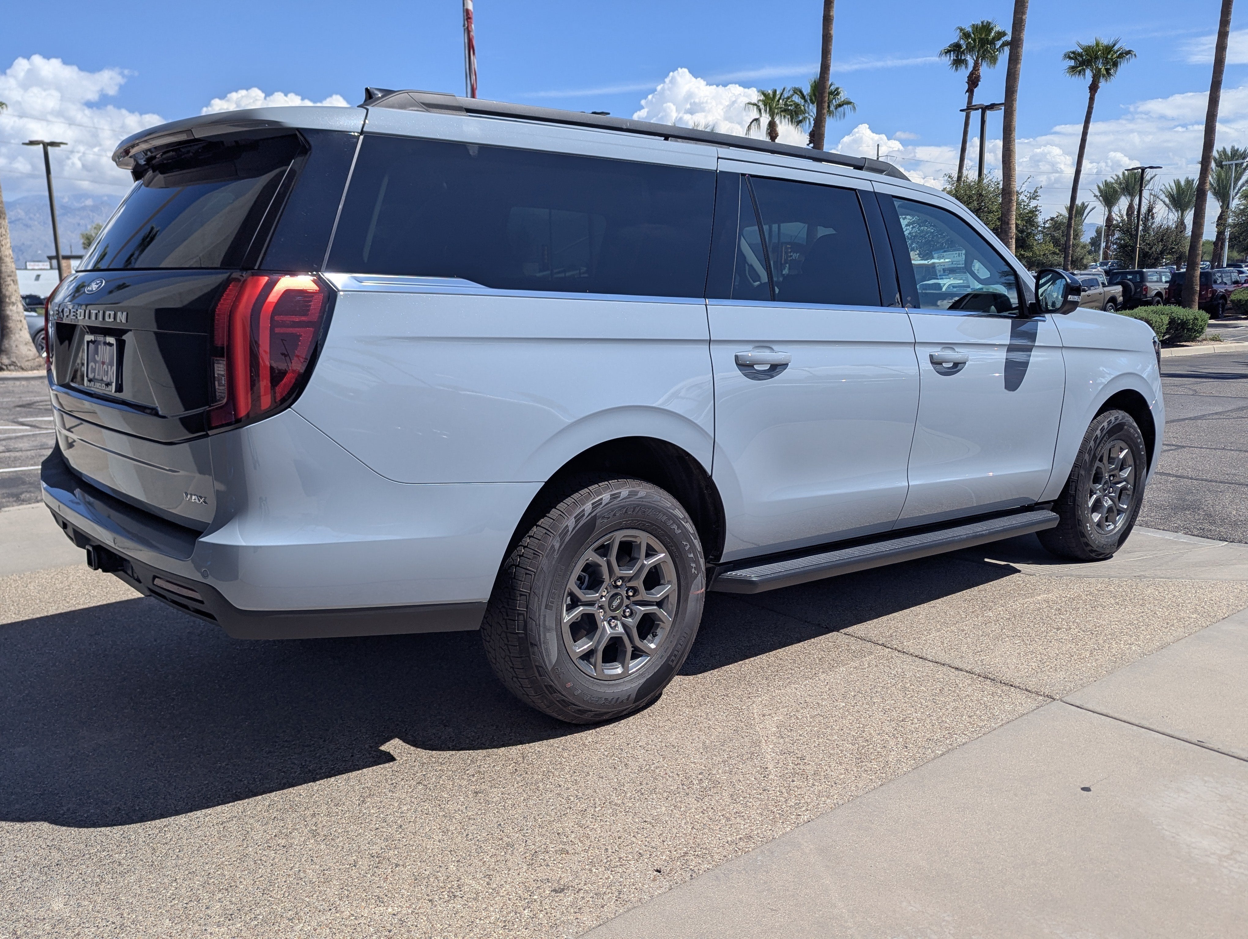 2027 Ford Expedition Max Active