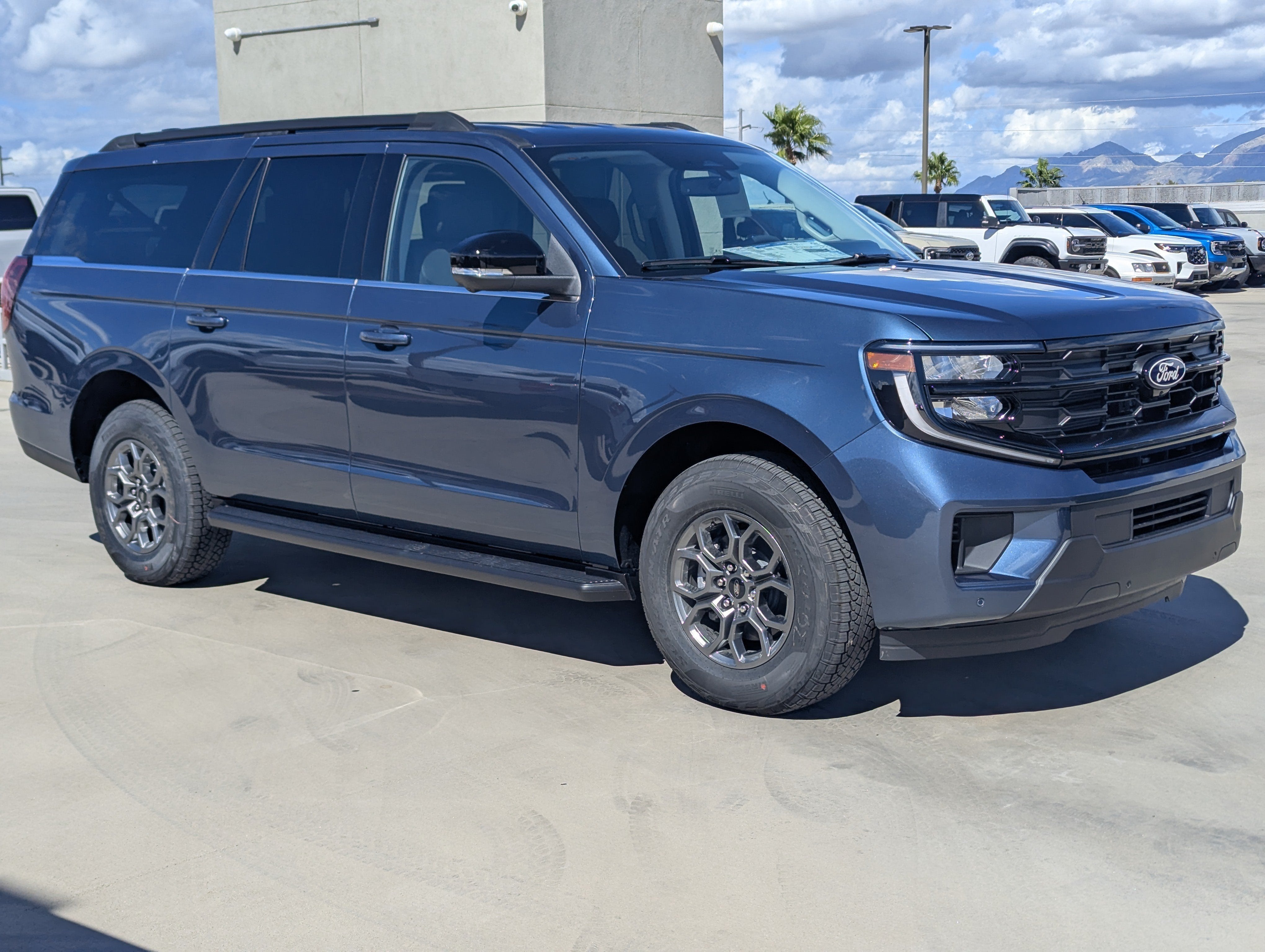 2027 Ford Expedition Max Active