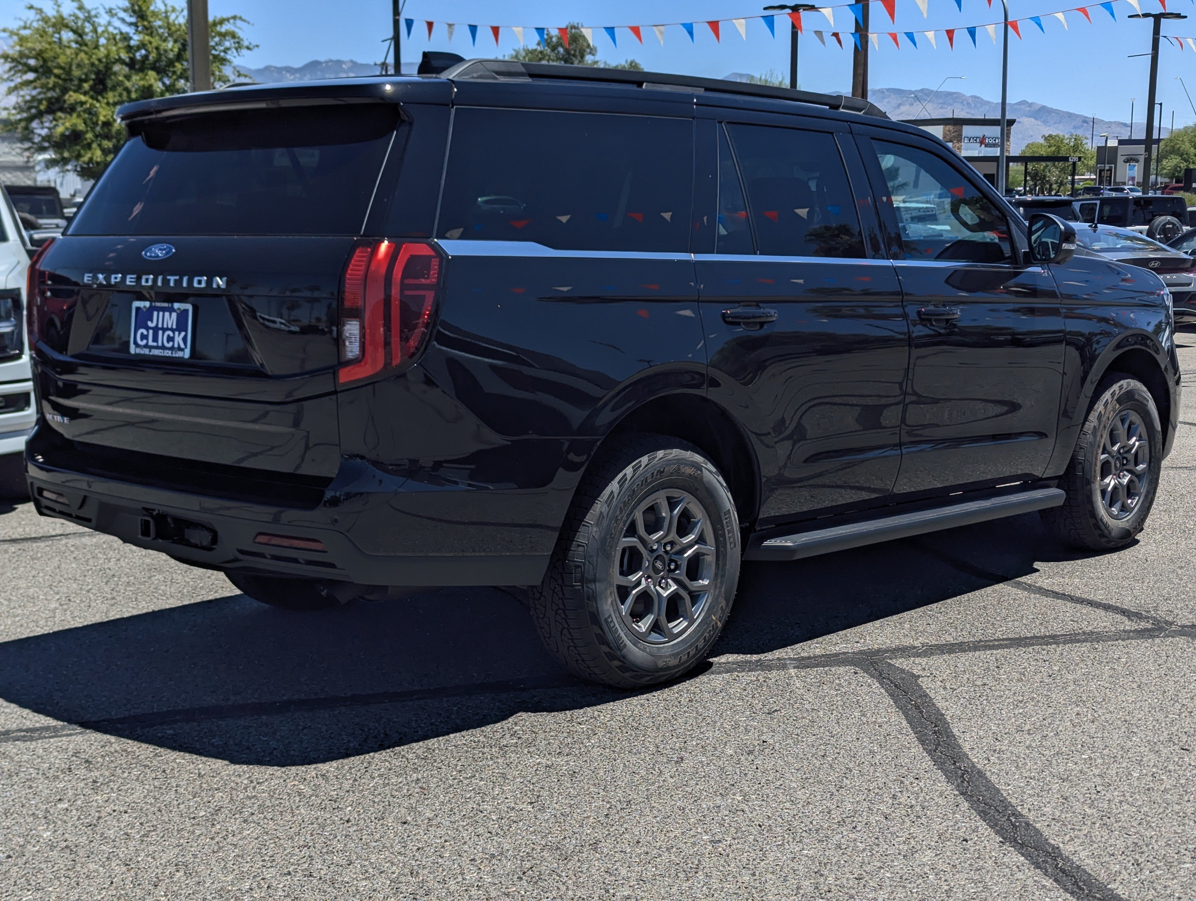 2026 Ford Expedition Active