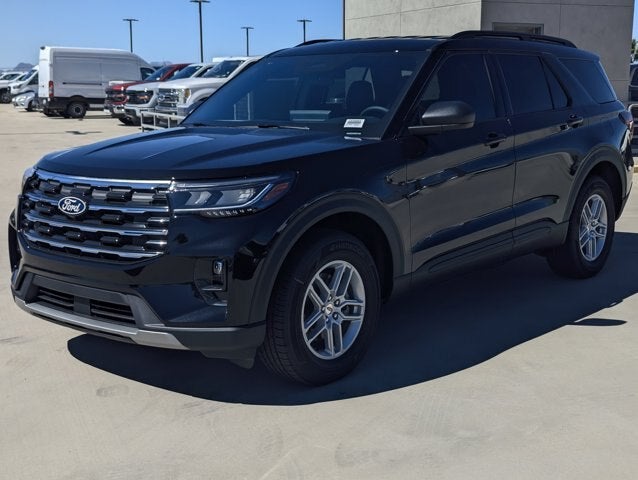 2027 Ford Explorer Active w/200A Pkg