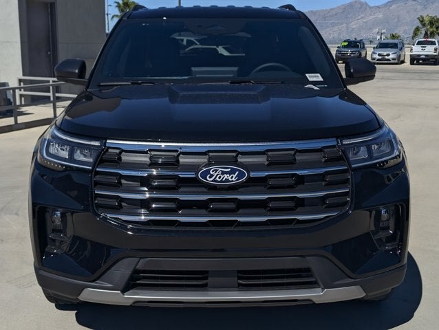 2027 Ford Explorer Active w/200A Pkg