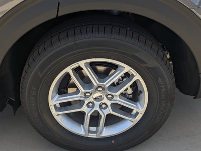 2027 Ford Explorer Active w/200A Pkg