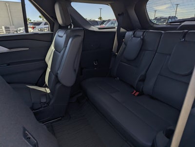 2027 Ford Explorer Active w/200A Pkg