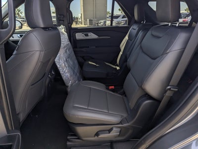 2027 Ford Explorer Active w/200A Pkg
