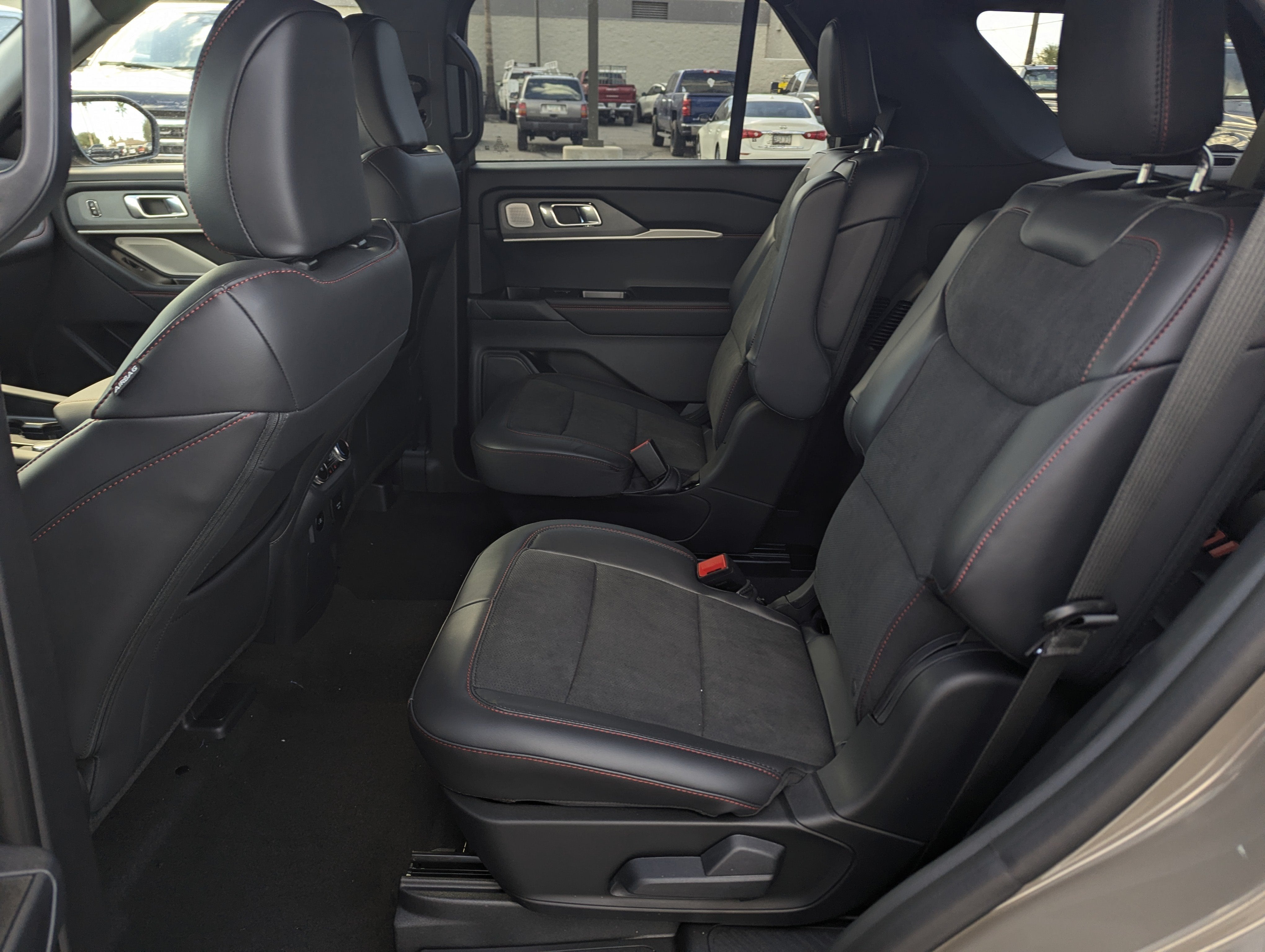 2027 Ford Explorer ST