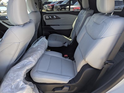 2027 Ford Explorer Platinum