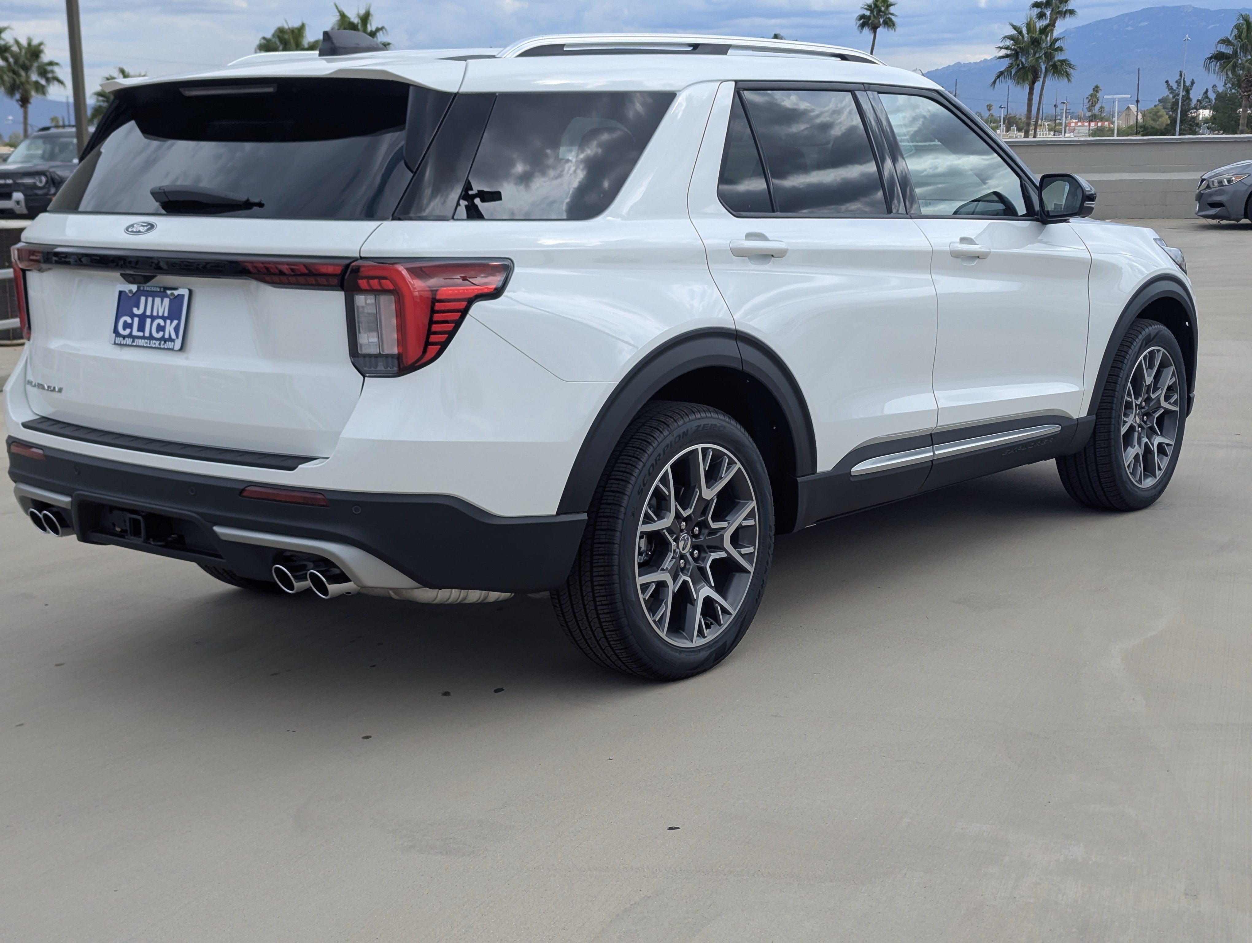 2027 Ford Explorer Platinum