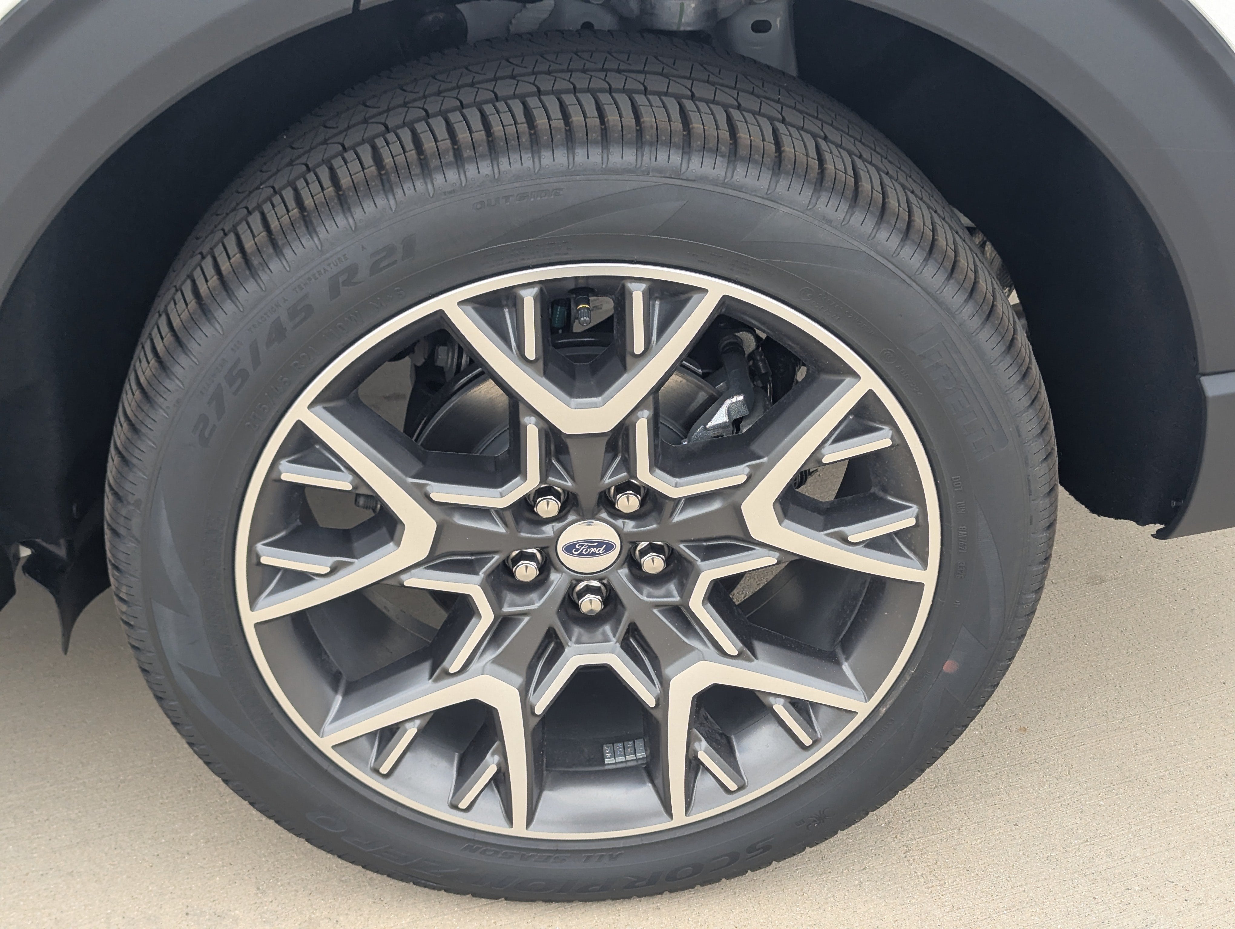 2027 Ford Explorer Platinum