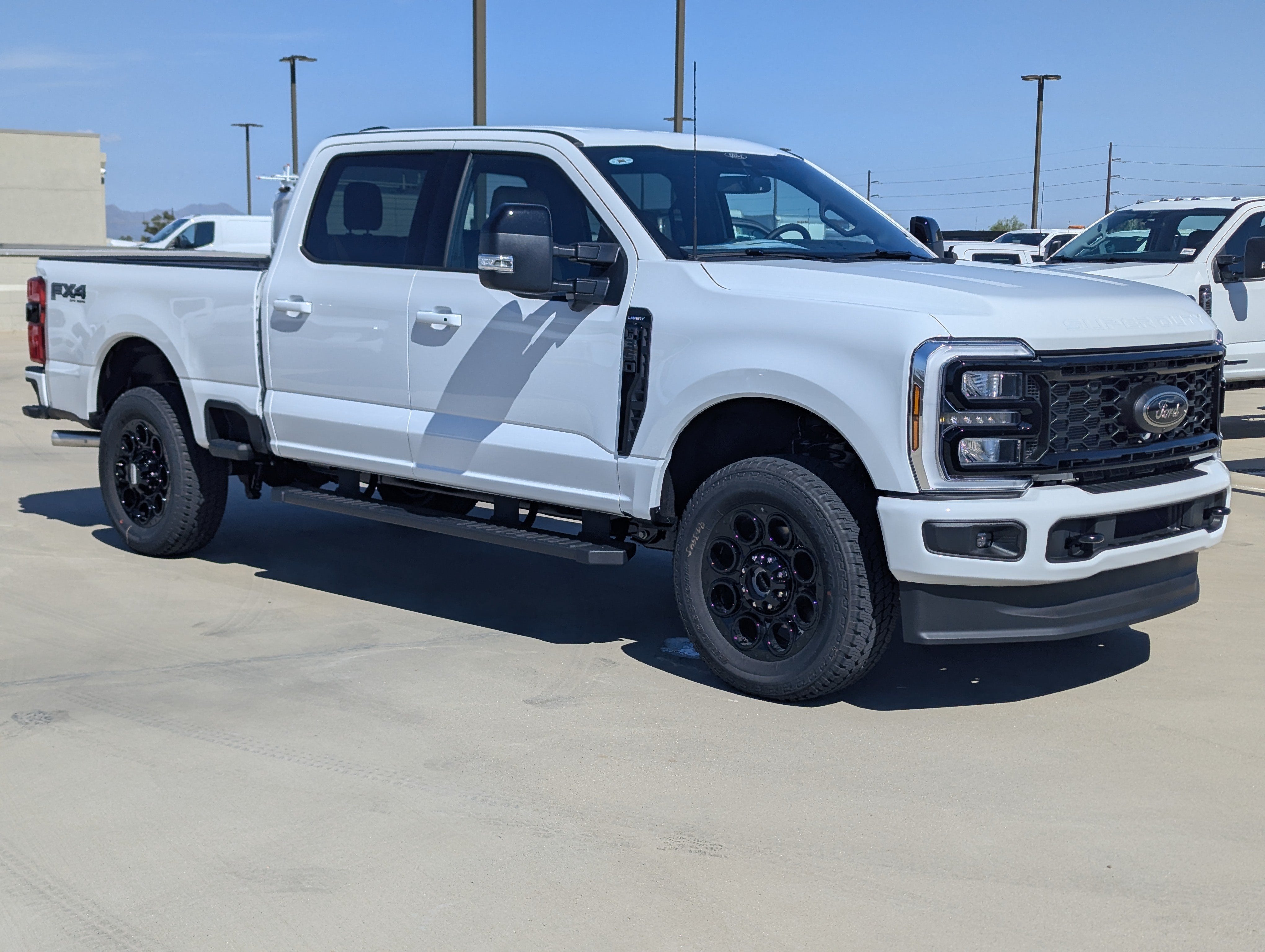 2026 Ford Super Duty F-350 SRW LARIAT