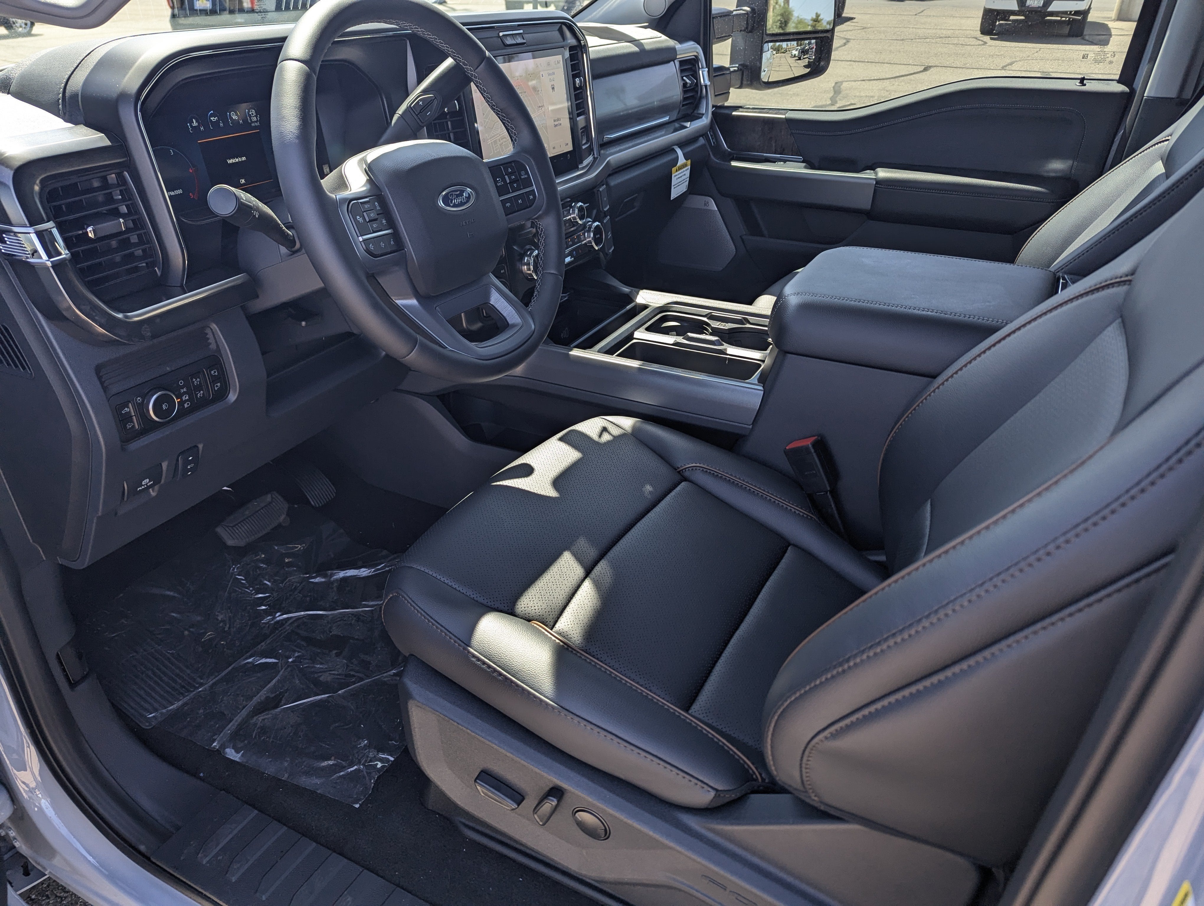 2026 Ford Super Duty F-350 SRW LARIAT