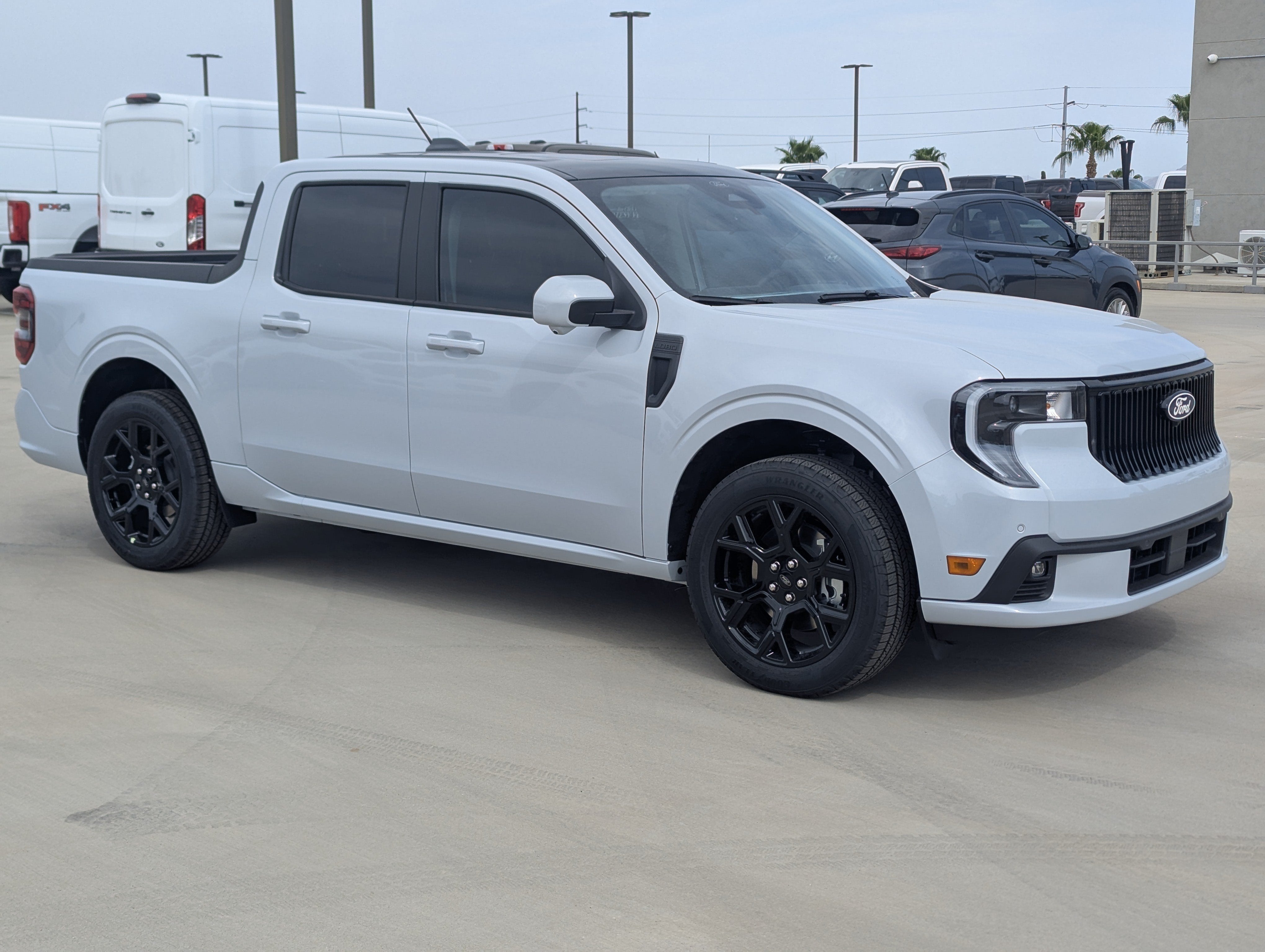 2026 Ford Maverick Lobo High