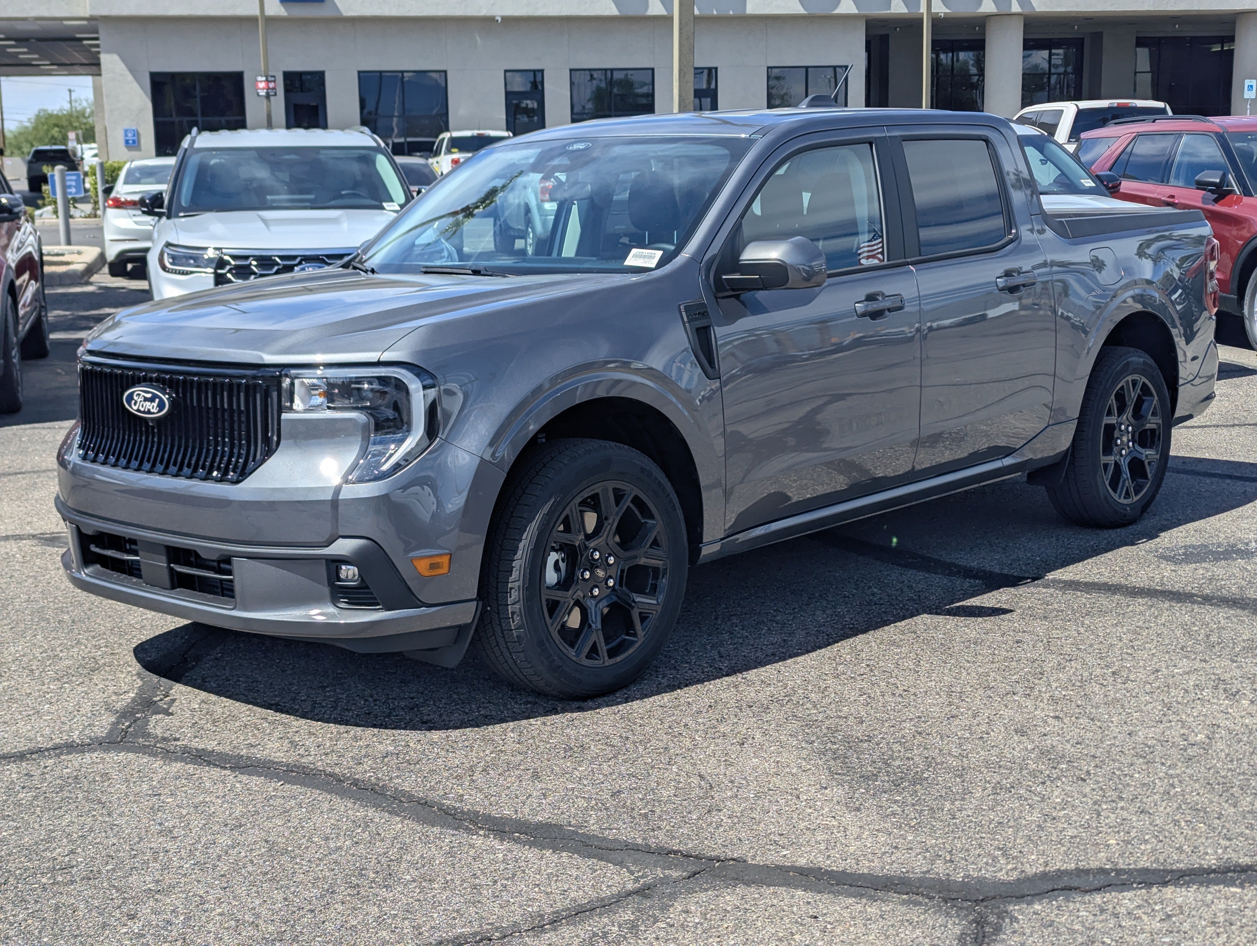 2026 Ford Maverick Lobo Standard